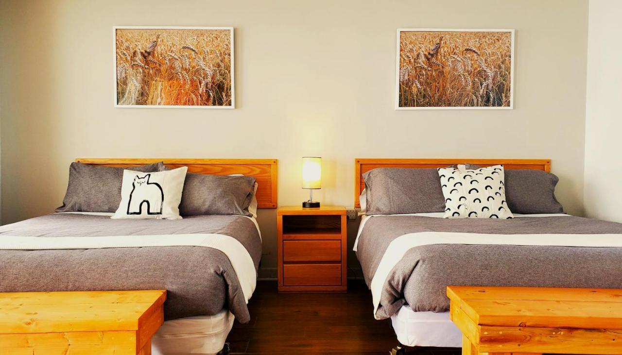 Lofts Fleuve Et Montagnes Motel Sainte-Anne-de-Beaupré Екстериор снимка
