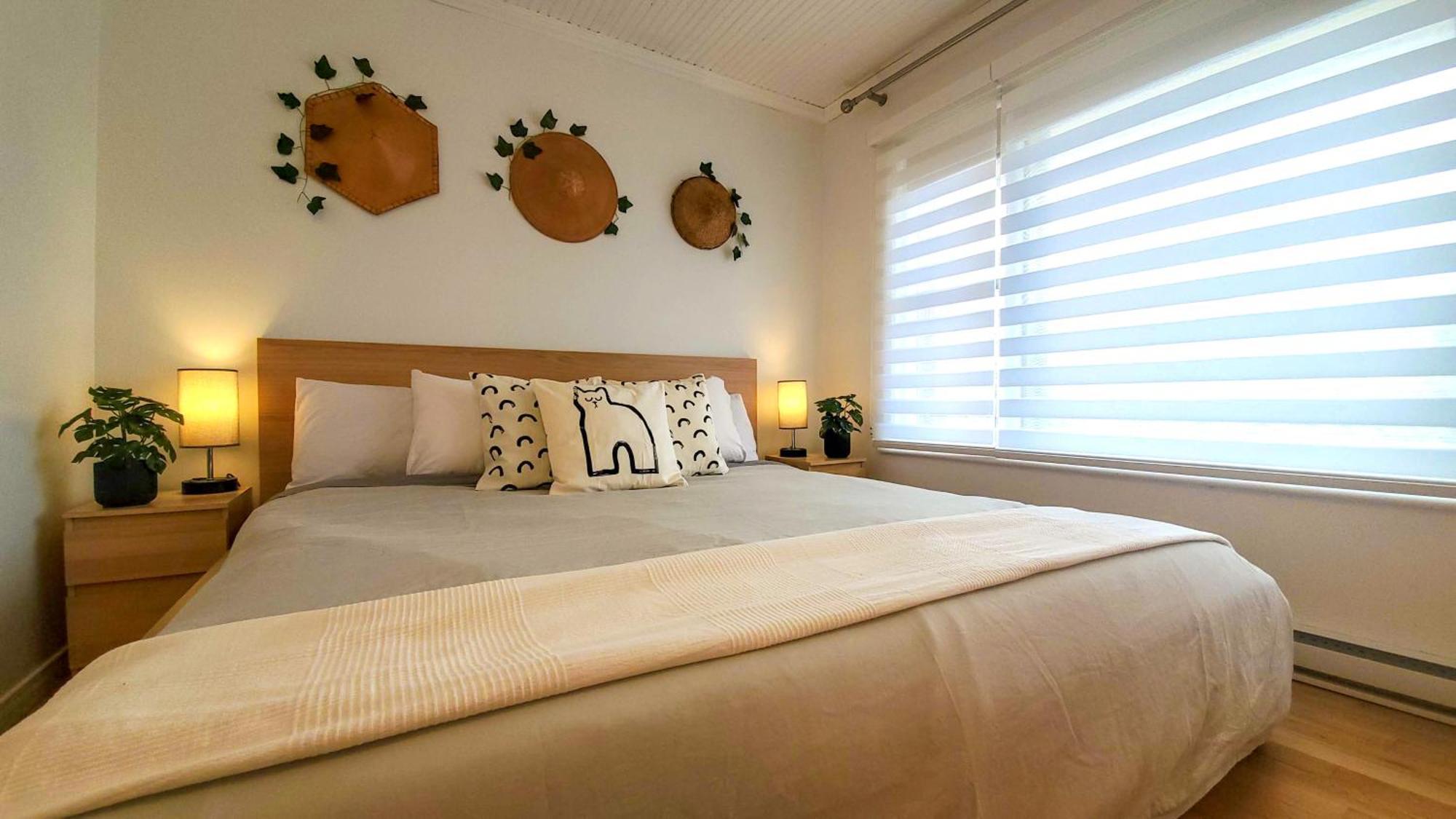 Lofts Fleuve Et Montagnes Motel Sainte-Anne-de-Beaupré Екстериор снимка