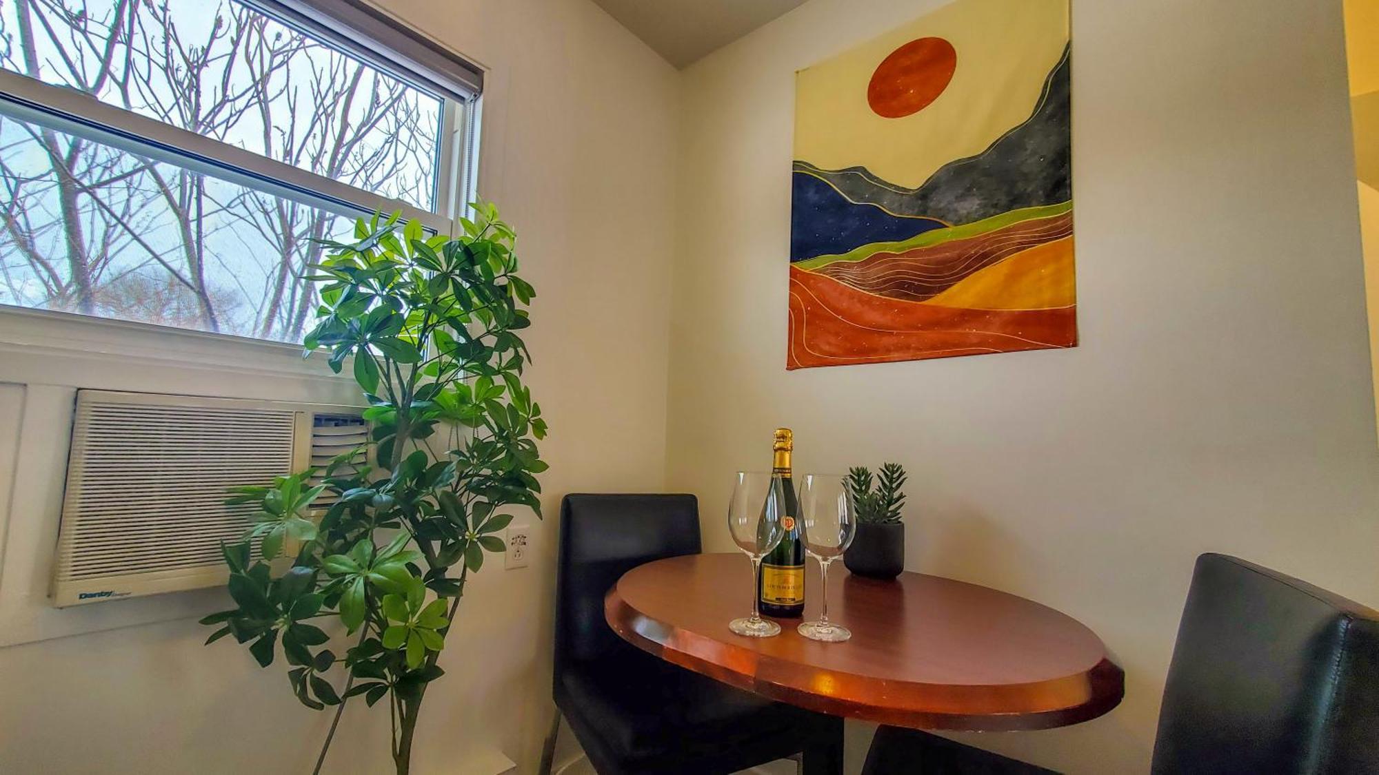 Lofts Fleuve Et Montagnes Motel Sainte-Anne-de-Beaupré Екстериор снимка