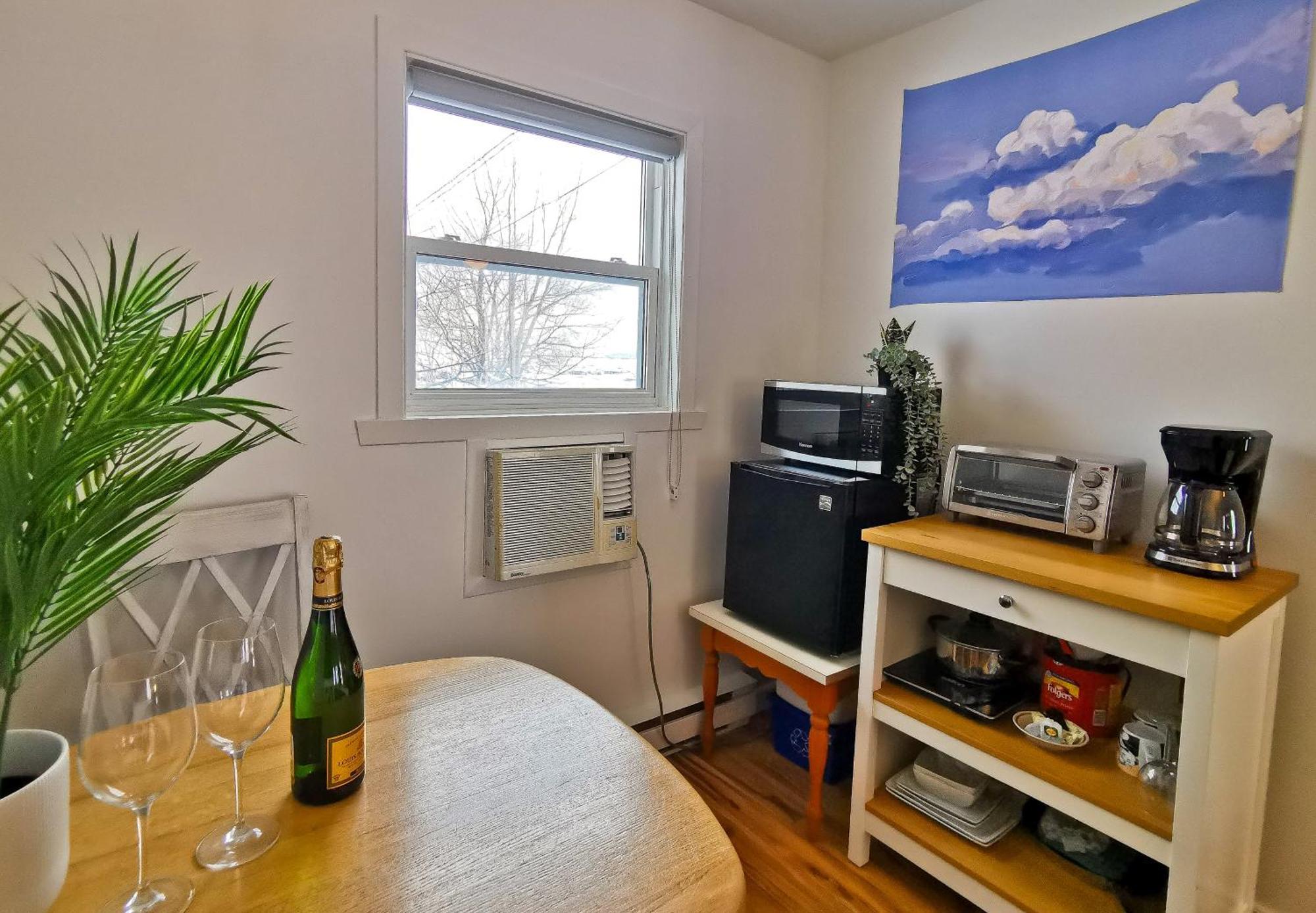 Lofts Fleuve Et Montagnes Motel Sainte-Anne-de-Beaupré Екстериор снимка